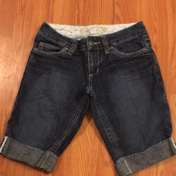 Red Camel Bermuda shorts size 4 (F) - Picture 2 of 4